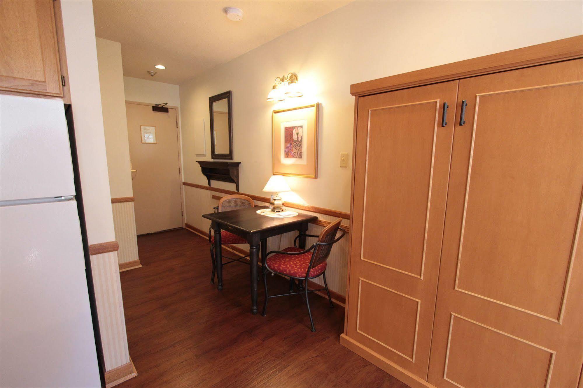 Clock Tower Resort Whistler Ngoại thất bức ảnh