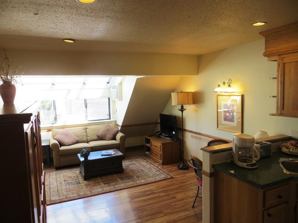 Clock Tower Resort Whistler Ngoại thất bức ảnh
