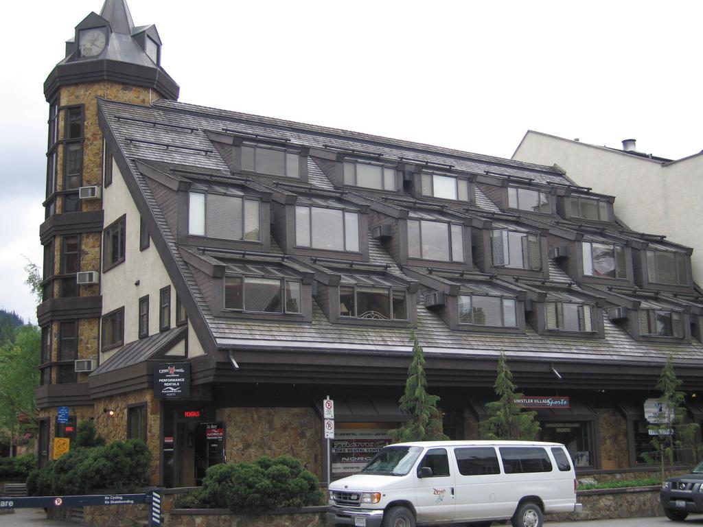 Clock Tower Resort Whistler Ngoại thất bức ảnh